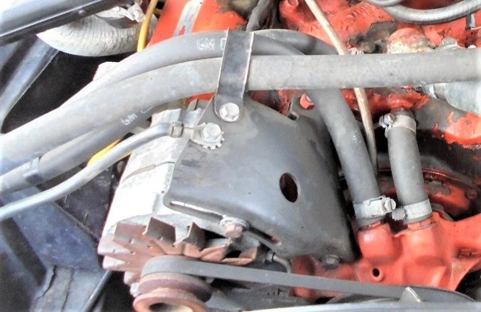 1969-1972 396,402,427,454 Chevy alter. heater hose bracket A Over S GM Original - Image 3 of 3