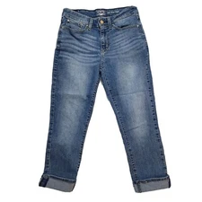 Signature by Levi Strauss Gold Mid Rise Capri Size 6 Waist 28 Inseam 22 Stretch