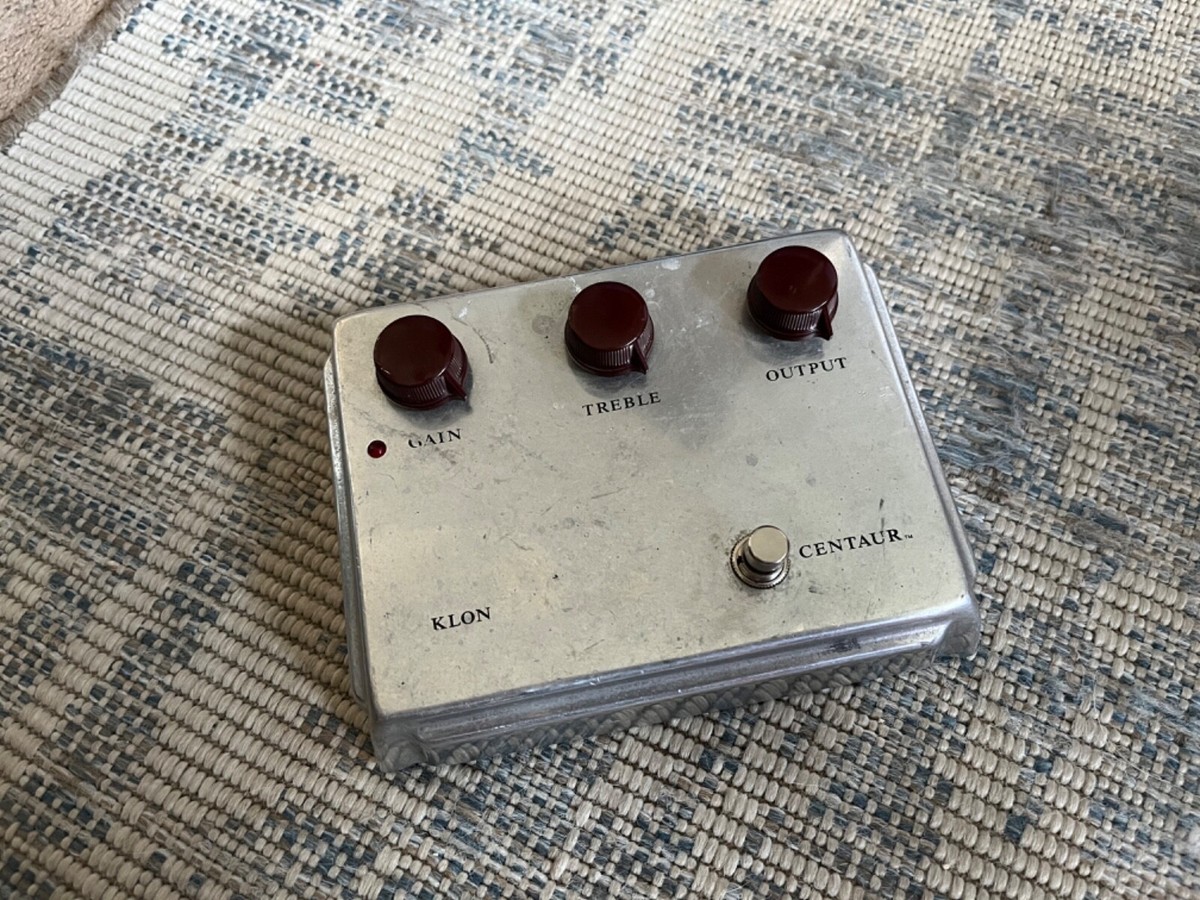 Authentic Klon Centaur Professional Overdrive, silver finish 2004