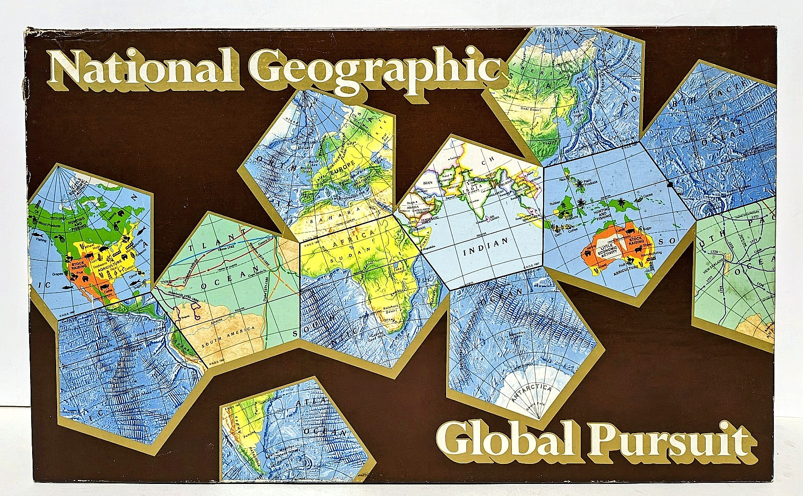 National Geographic - Global Pursuit - A Fun-Filled Geography Game - 1987