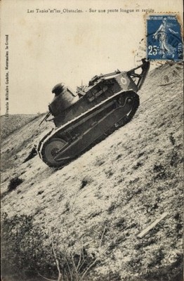 CPA Les Tanks et les Obstacles, Sur une pente longue et rapide - 4539803