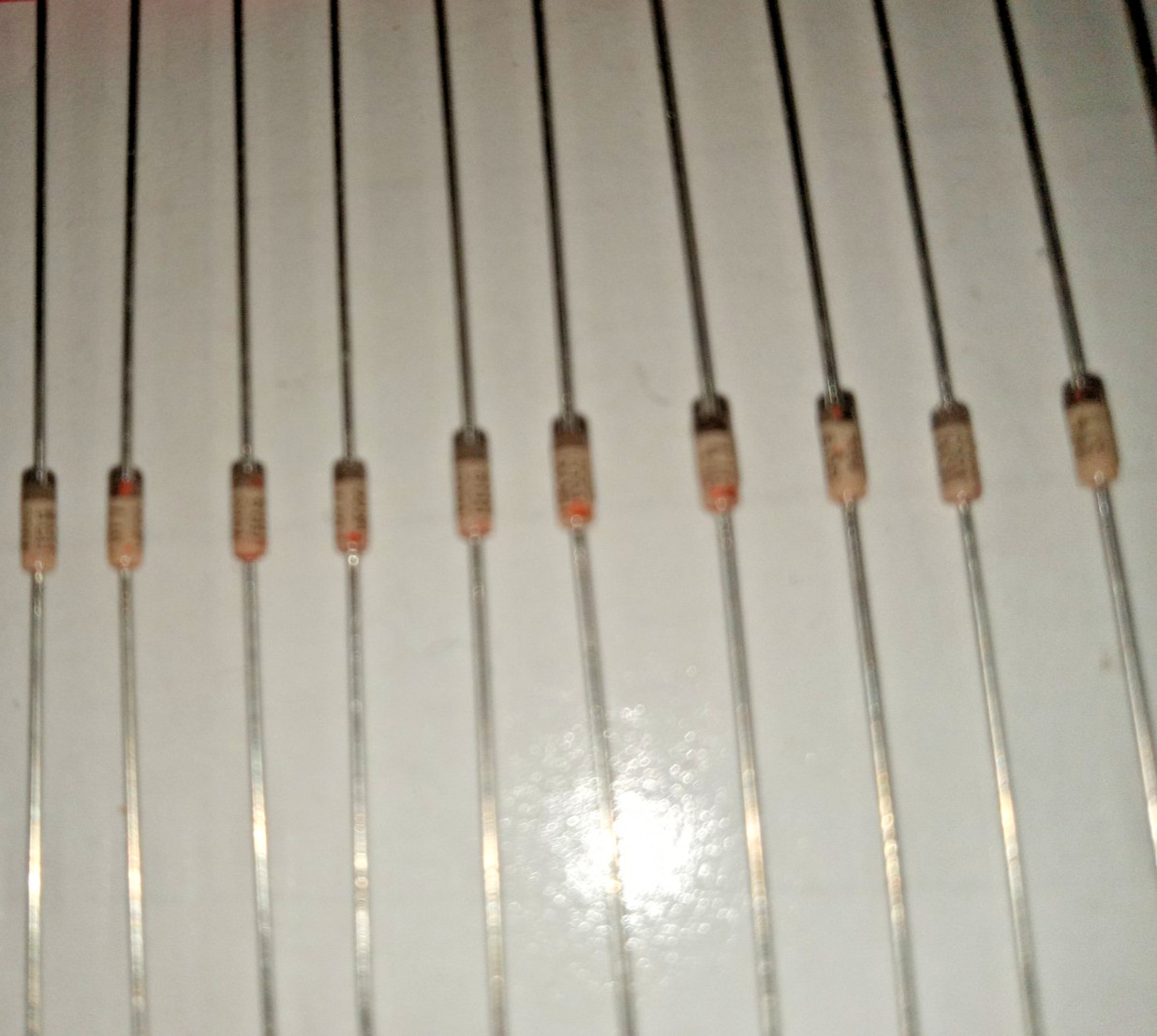 (4 PCS) SIEMENS BB609B Varactor Diode