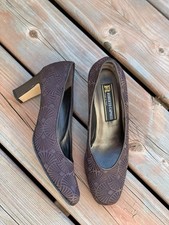 Vintage 90s Pumps 8 Brown Textured Fabric Leather Mid Block Heel Shoes Wedding