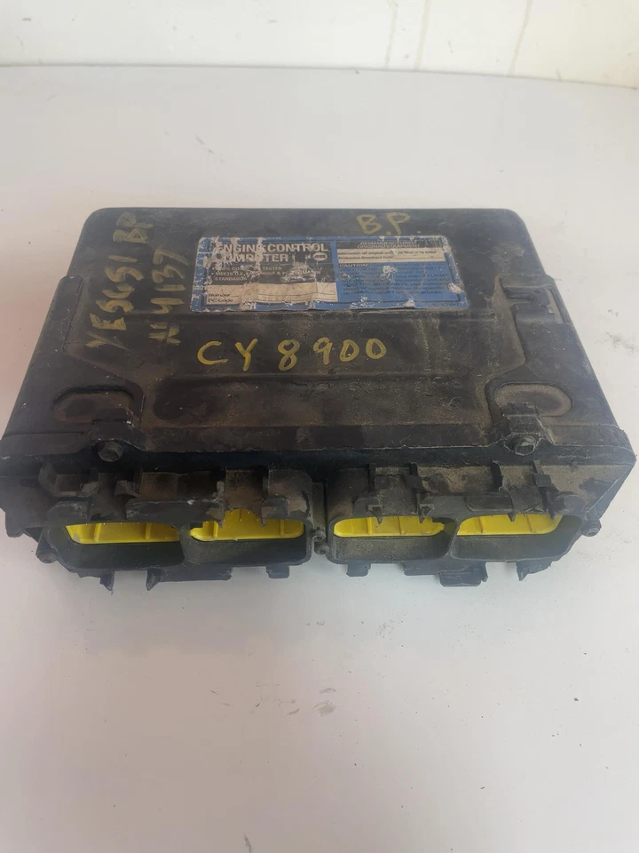 88 89 90 91 92 93 PONTIAC GRAND PRIX motor/motor caja cerebral OEM# 1227727 Foto 3 de 4