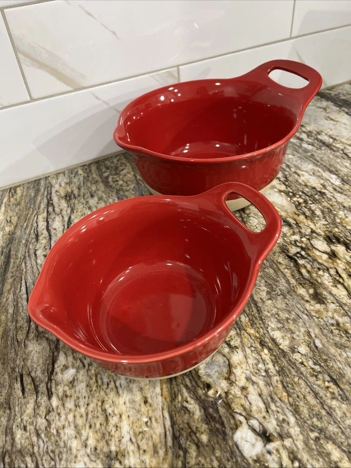 Rachel Ray Set of 2 Red Nesting Mixing Bowls with Handle and Spout 1 Qt & 2Qt. - Image 2 of 4