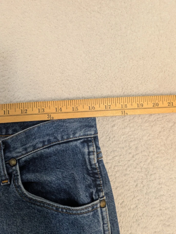 Jeans Wrangler Para Hombres 32x34 Azul Corte Vaquero Calce Ajustado 36MWZ Corte Regular Denim Occidental Foto 3 de 4