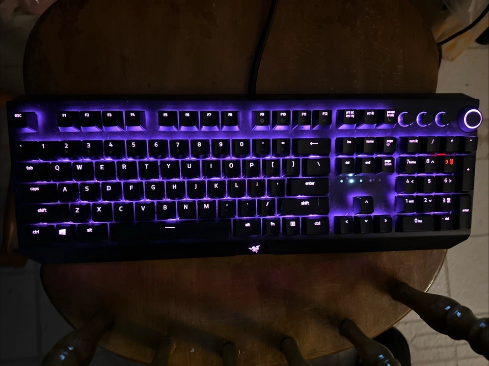 Razer BlackWidow RZ03-0262 Elite Wired Mechanical Gaming Keyboard Used. - Image 3 of 4