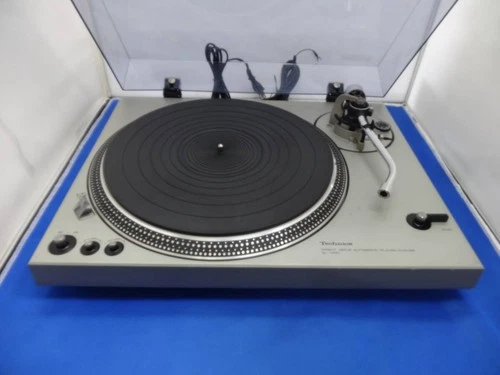 Technics SL-1700 Turntable Direct Drive Semi Automatic Player Tested w Cartridge
