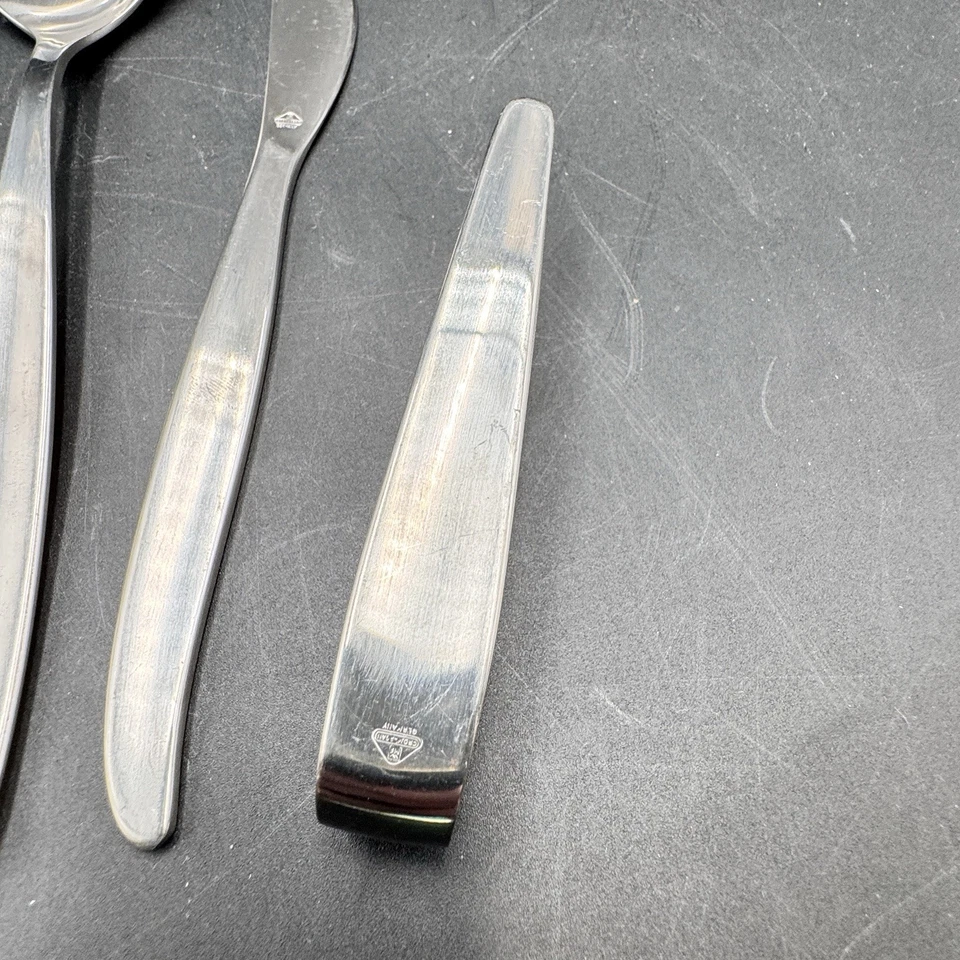 WMF Cromargan Alemania LAUREL 4 piezas para servir cuchara pinzas marca triangular antigua Foto 3 de 4