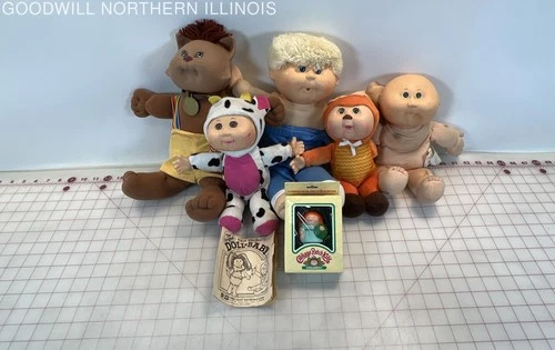 Vintage 80s Cabbage Patch Kids Dolls Lot - Koosas Cat / Christmas Ornament / +++