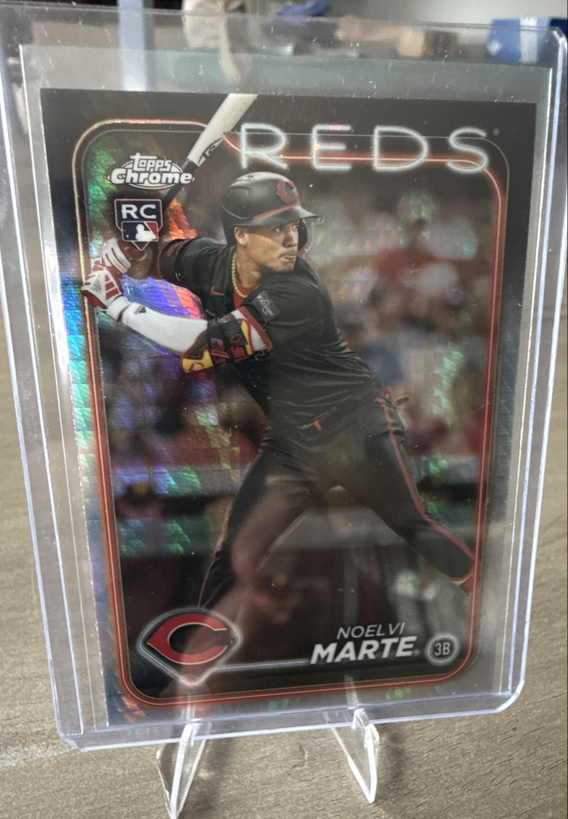 2024 Topps Chrome - Noelvi Marte #177 Prism Refractor (RC)