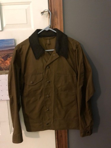 New Without Tags Filson Tin Waxed Short 