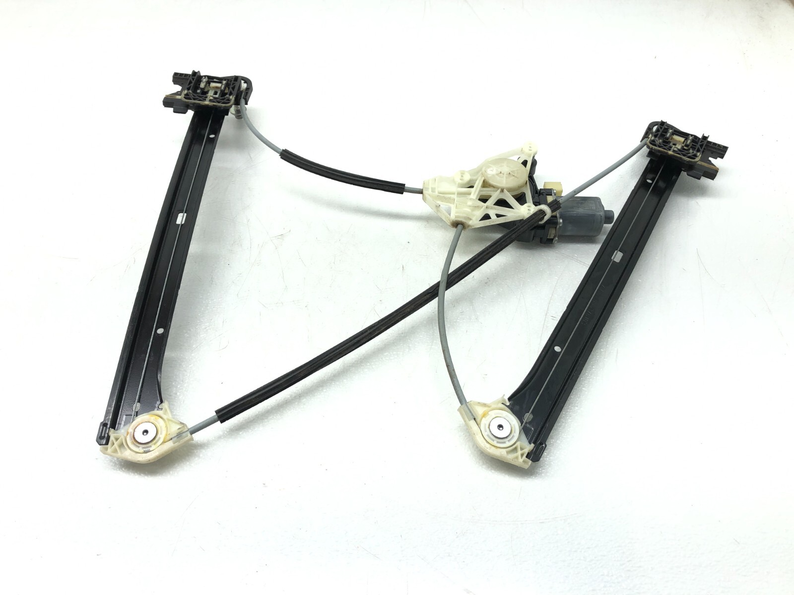 2017-2023 AUDI Q7 SQ7 LEFT DRIVER REAR DOOR WINDOW REGULATOR W/ MOTOR OEM.