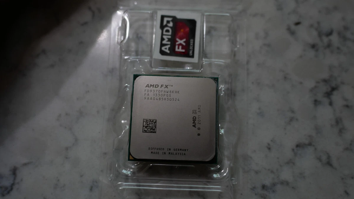 AMD FX Computer Processors (CPUs AMD FX-9370 Processor Model) for