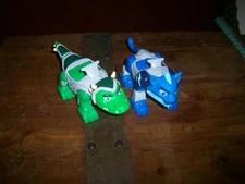 PJ Masks Power Hero Animal Playset, 2 Cars Only Blue Cat Green Gator Toys