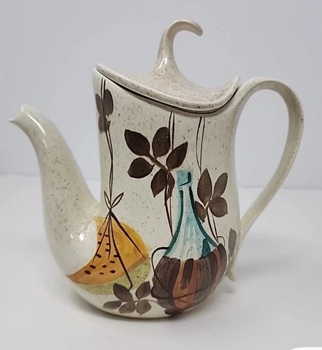 VINTAGE RED WING POTTERY TAMPICO TEAPOT EXCELLENT CONDITION!  No Reserve!