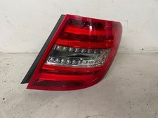 Mercedes-Benz C W204 2012 Rechts Rückleuchte Heckleuchte 2048206564 EMA961