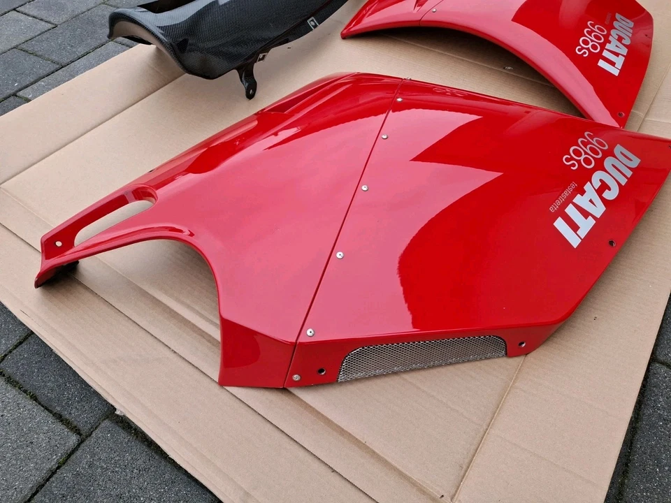 Ducati 998S Verkleidung Originalteile 748 916 996 998 - Bild 4 von 4
