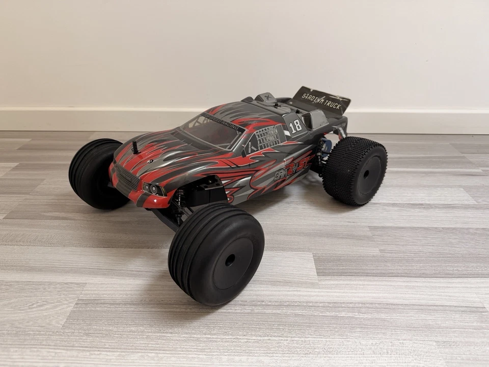 Topspeed Racing 1:10 Brushless RC Stadium Truck - 2s Lipo  2,4 GHz Fernsteuerung - Bild 3 von 4
