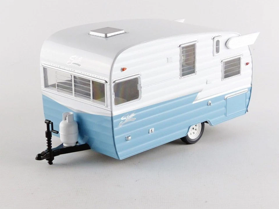 Shasta 15' Airflyte Roulotte Caravan Trailer White Blue Greenlight 1:24 Nuovo - Immagine 2 di 4