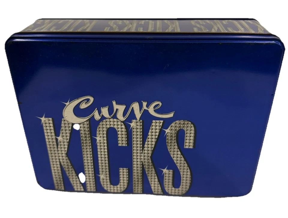 Juego CURVE KICKS de Liz Claiborne para hombre (4,2 oz col + 3,4 oz blanco y negro + desodorante de 2,6 oz)*** Foto 3 de 4