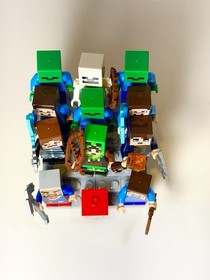 [LOT] LEGO Minecraft Minifigures and Accessories