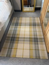 Next rug 170vm X 120cm 100% Wool