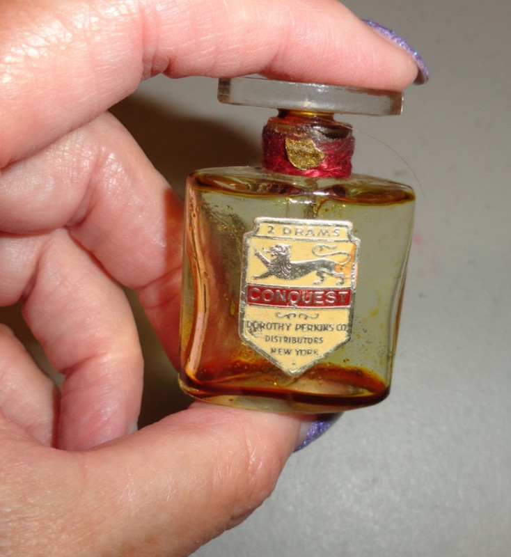 Vintage Dorothy Perkins CONQUEST Empty Miniature Perfume Bottle 2 drams Stopper