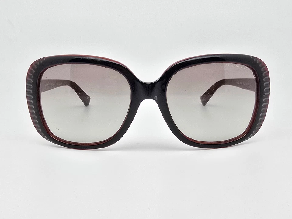 Gafas de sol Armani Exchange AX4014 8059/11 con marco de bayas negras lentes degradadas grises Foto 2 de 4