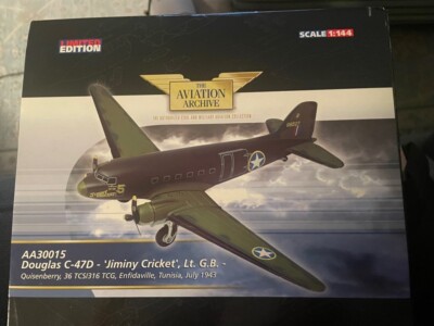 Avion Corgi Diecast 1/144 - Douglas C-47D "Jiminy Cricket" Tunisie 1943 (AA30015) Occasion
