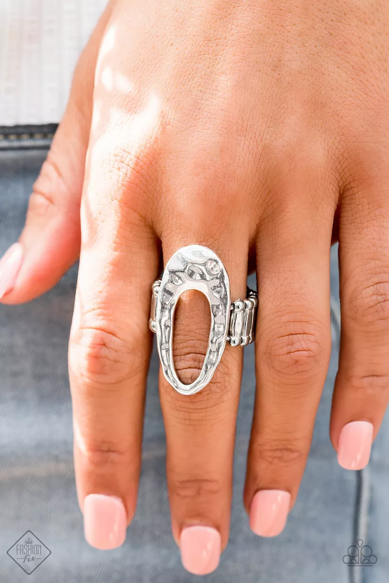 Silver ring deals paparazzi