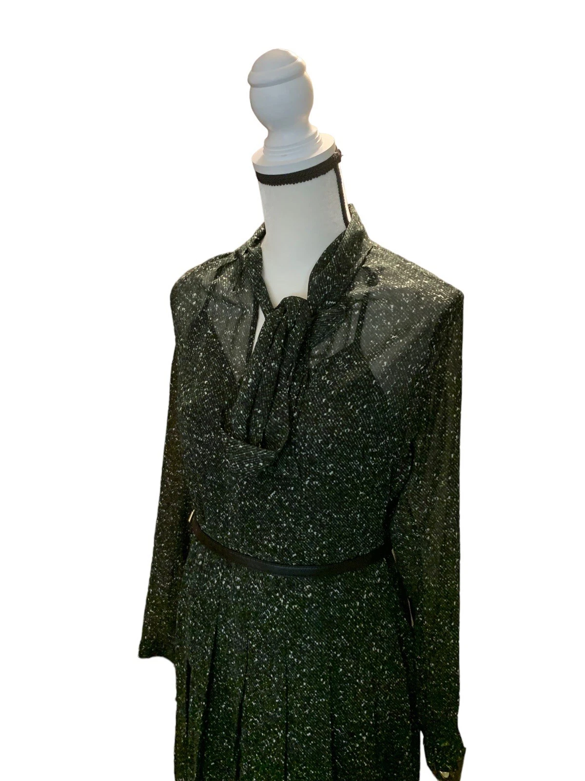 Abito Michael Kors taglia small med verde scuro floreale cravatta collo cintura foderato trasparente