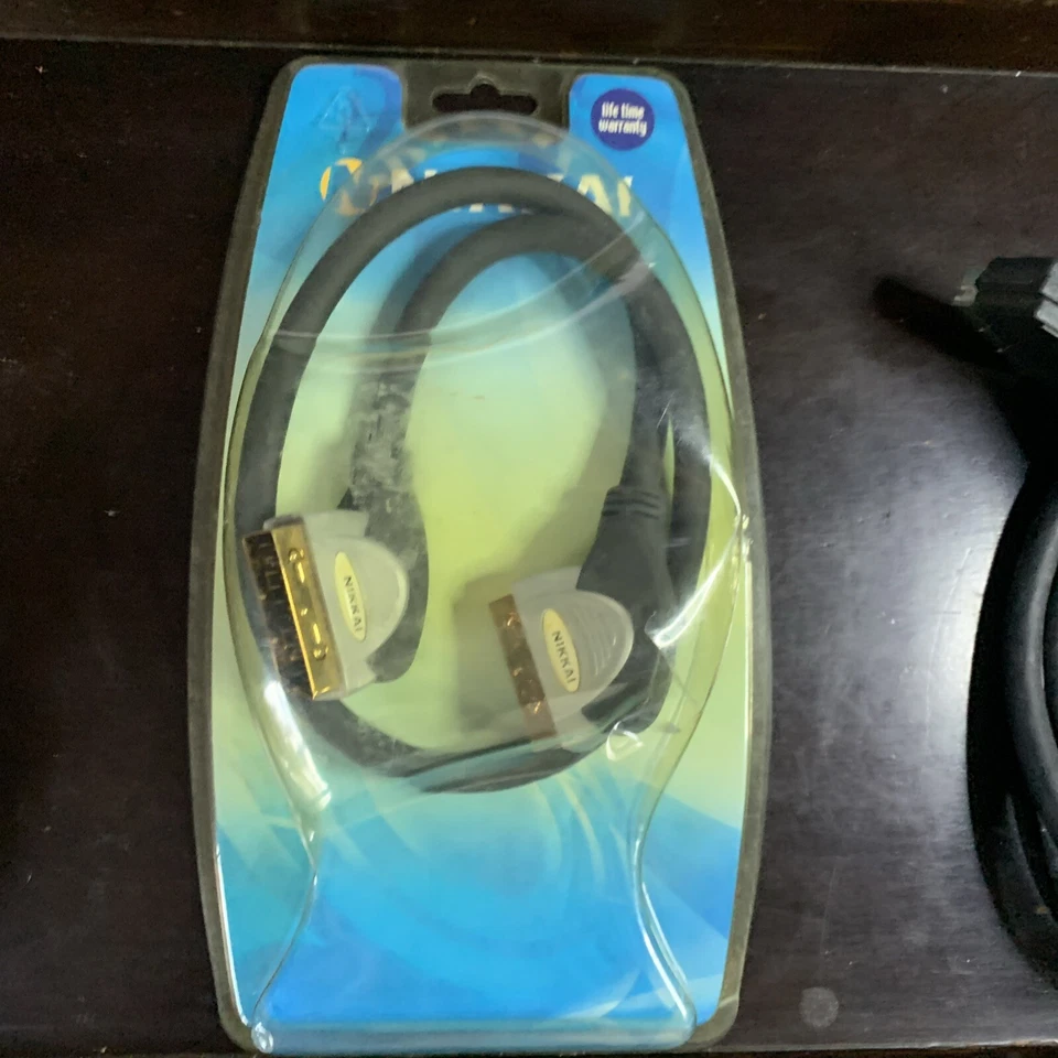 3 x 20 Pin SCART Cable for Video DVD Sat Receivers Sky TV  2 x 1.5m 1 x 0.5m - Image 2 of 4