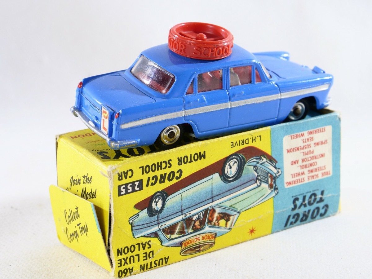 Corgi　12点+おまけ複数 Corgi 12点+おまけ複数 A COLLECTION OF BOXED CORGI TOYS MODEL