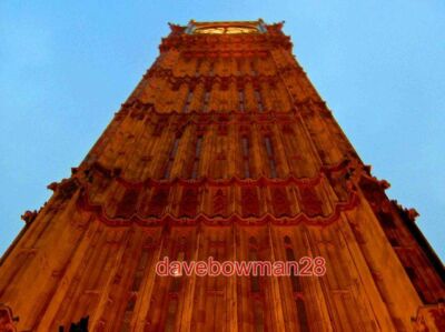FOTO ES IST FAST 6 DER UHRTURM BEKANNT ALS ''BIG BEN''. 2009