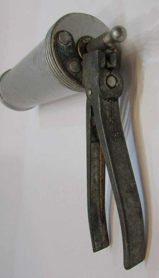 Máquina profesional de prensa gatillo galletas de aluminio de acero de los años 50 antigua Foto 3 de 4