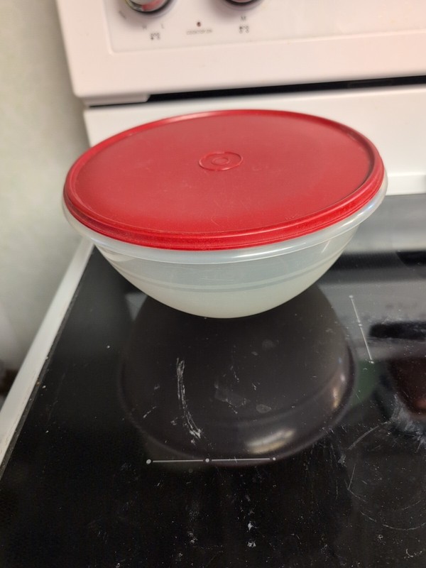 Tupperware Classic Mixing Bowl 12 Cup Sheer #272 red Seal #230