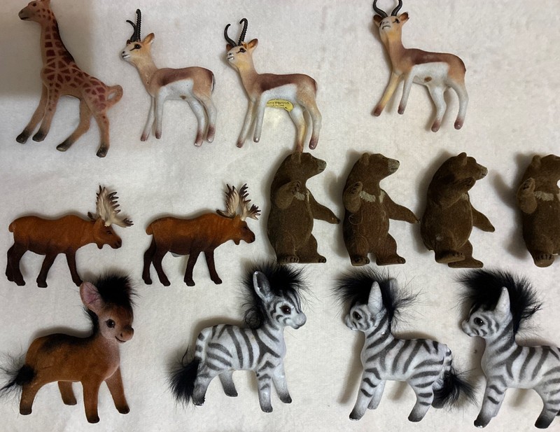 14 Vintage Flocked Zoo/Safari Animals. Lot of 14