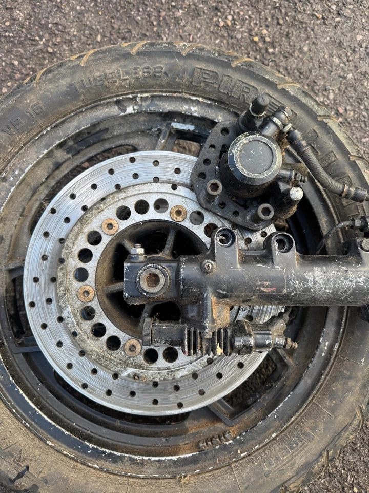 ⭐ YAMAHA VINTAGE BIKE FRONT END SHOCKS WHEEL BRAKES 120/80VB16 FREE POSTAGE⭐ - Image 2 of 4