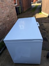 Chest Freezer Capacity 372 Liters Size - H 85.8 x W 142.9 x D 74.6 cm