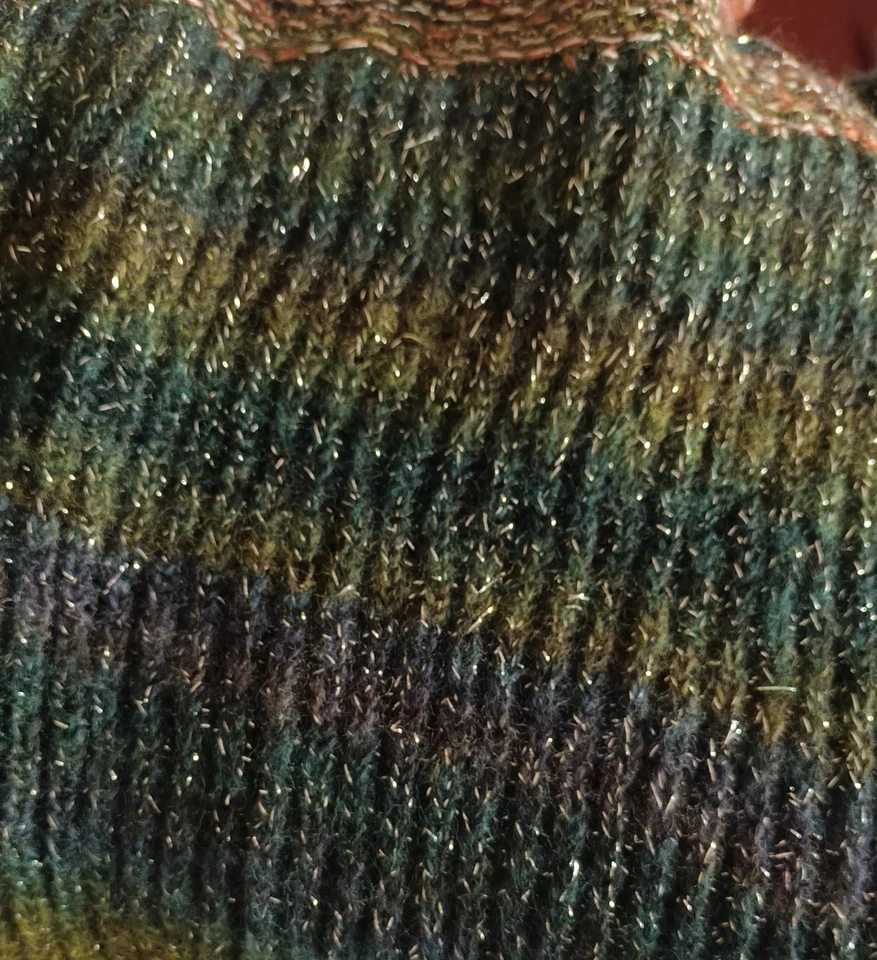 Pullover Handarbeit selbstgestrickt - Bild 4 von 4