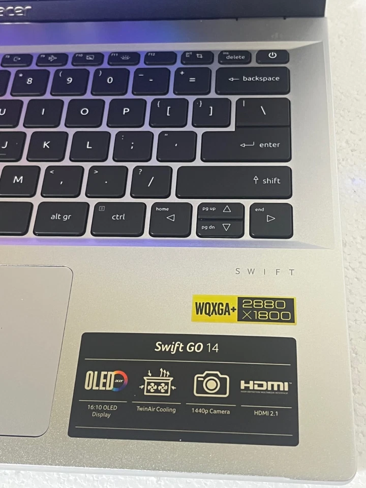 Acer Swift Go 14 SFG14-42 AMD Ryzen 7  16Gb RAM 512GB SSD 14" OLED 2880x1800 - Image 3 of 4