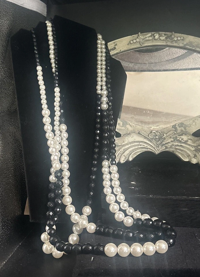 Collar Casa Blanca Mercado Negro Imitación Perla Negro Ónix Triple Hilo Joyería 19 Foto 2 de 4