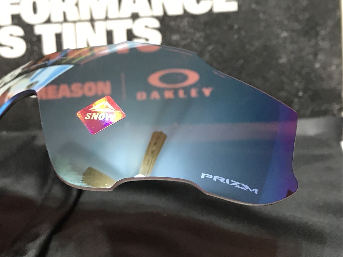 小物 OAAKLEY jawbreaker lens snowsapphireiri Oakley Jawbreaker Prizm Snow Sapphire lens - Hard to find