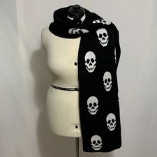 Torrid Blanket Scarf Wrap Oversized Skull Halloween Black White 76" x 14"