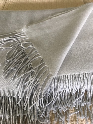 Restoration Hardware Italian Siena Lamb’s Wool,Silk, Cashmere Throw Mist Lovely! - Picture 3 of 8