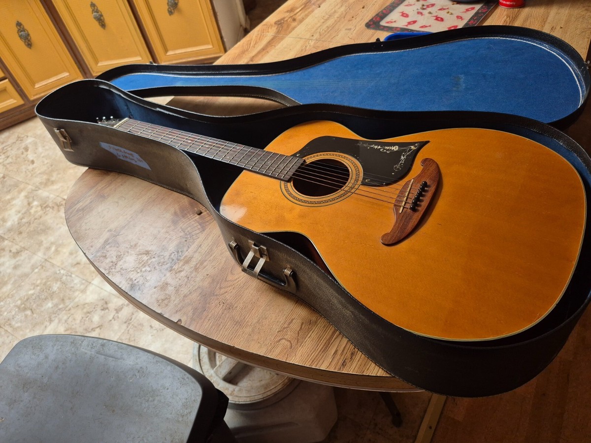 1970's Silvertone Acoustic Guitar Made in Japan model number- 319