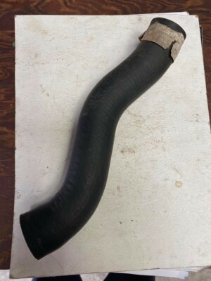 Orig slightly used VW Rabbit/Scirocco /Golf 1 pickup top radiator hose.