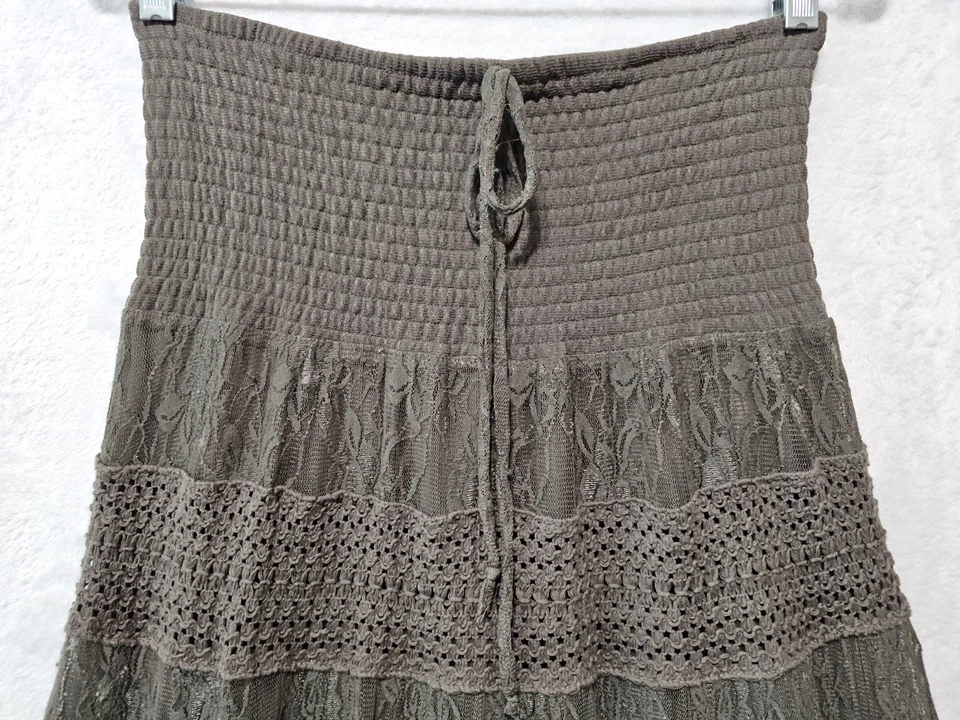 Falda Lapislázuli Talla L Verde Oliva En Niveles Crochet Encaje Calado Capricho Hada Boho Foto 3 de 4