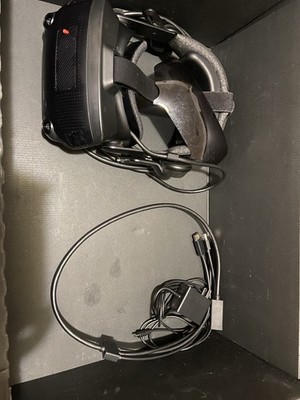 Valve Index VR Headset Black with Accessories, Cables, Original Box PC Console